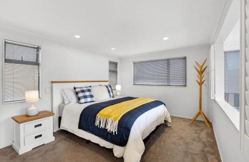 Westshore House | Ata Rangi - Beachside - Napier
