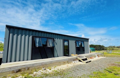 Te Kopuru House | Ataahua HighlandA little slice of Paradise- Off Grid retreat.