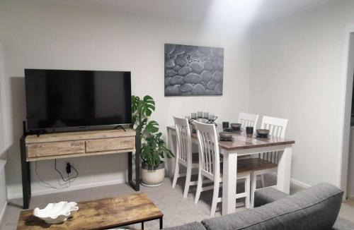 Takapuna Apartment | Auckland Takapuna 2B Unit & Netflix