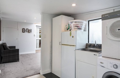 Dunedin House | Bach on the Beach- The Sheds