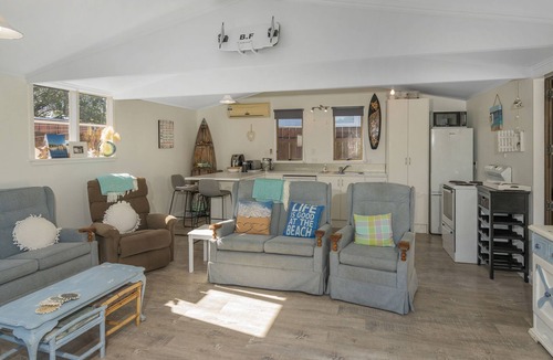 Whangamata House | Bach Relax - Whangamata Holiday Home