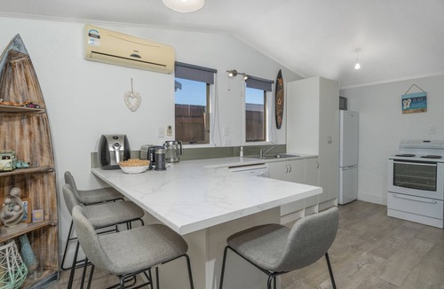 Whangamata House | Bach Relax - Whangamata Holiday Home