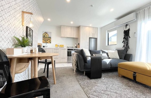 Riccarton Villa | Bambina design retreat opposite Hagley Park in Christchurch