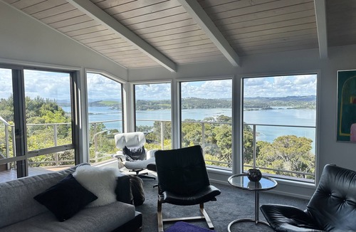 Kerikeri House | Bay of Islands, gorgeous view and home. Stunning home overlooking Kerikeri Inlet