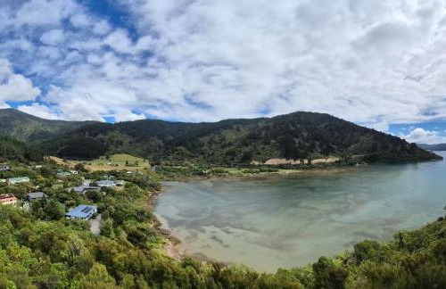Whatamango Bay Bed & Breakfast | Bayheights