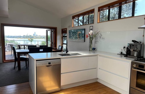 Bayswater House | Bayswater Waterfront Paradise by Bespoke Stays