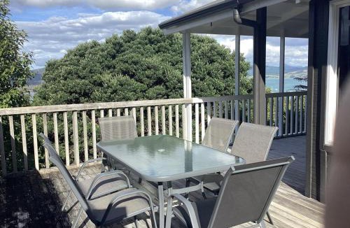 Coromandel House | Bayview Ridge - Wyuna Bay - 360 degree Views