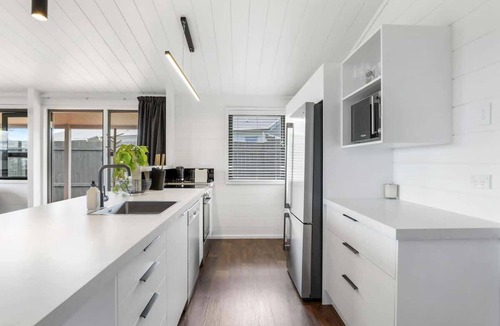 Lynmore House | Be Rude Not To - Walk to Redwoods, Sleeps 7