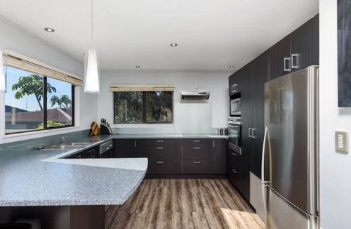 Mount Maunganui House | Beach Base - The Mount