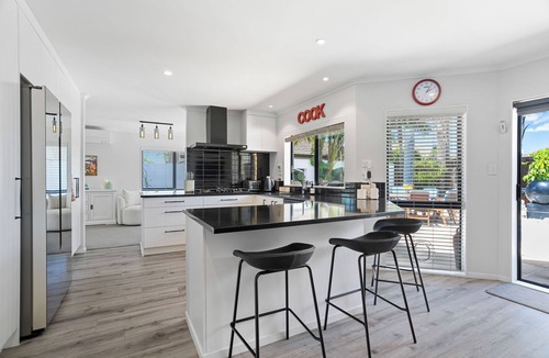 Papamoa Beach House | Beach Escape Papamoa