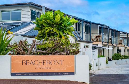 Onetangi Apartment | Beachfront on Waiheke
