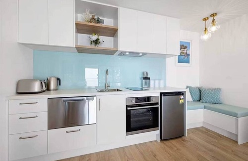 Bell Block House | Beachfront Studio - Ocean Views - Bell Block