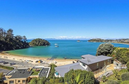 Ngaio Bay Apartment | Beachside Bliss in Kaiteriteri