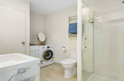 Takanini Apartment | Beautiful property, One Bedroom Apartment