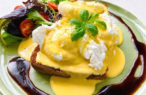 Tirohanga Bed & Breakfast | Bed And Breakfast at Tirohanga Beach