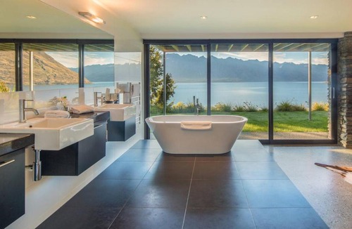 Fernhill Villa | Bellbrae Luxury Villa by MajorDomo