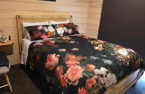 Waitoki House | Bever Farm Cottage, 2 bedroom