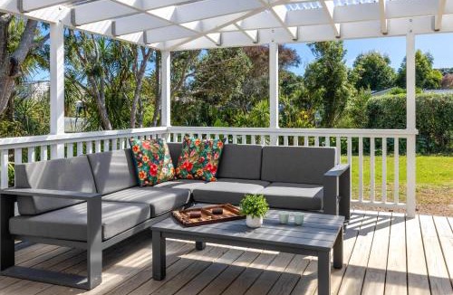 Blackpool House | Blackpool Living - Beaches, Village & Easy Living