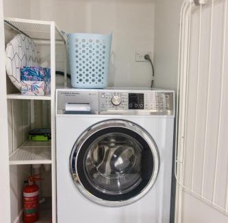 Chinatown Apartment | Botany Retreat - Private Guesthouse