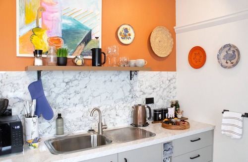 Nelson Apartment | Boutique Nelson Studio | Walk to Town | Private Deck & Entrance
