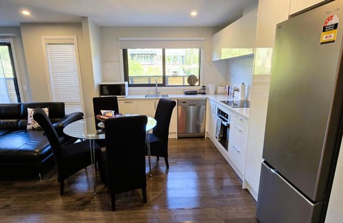 Stokes Valley House | Brand New 2BR Retreat, Cozy, Sunny and Peaceful