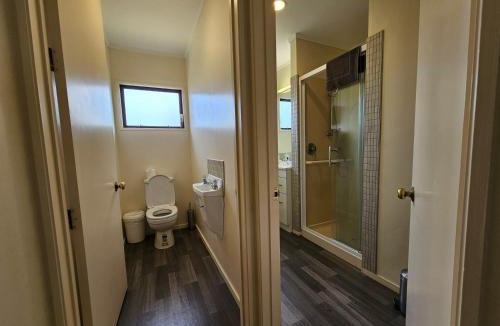 Highland Park House | Bright & Cozy Studio - Private Access & Full Privacy