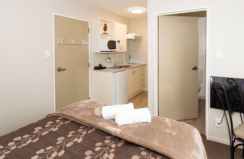 Methven Apartment | Brinkley Resort self contained studio