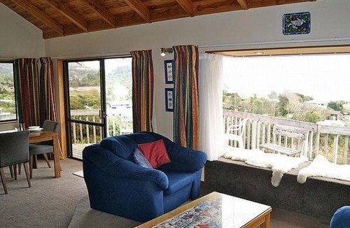 Tata Beach House | Bush Henge - Tata Beach Holiday Home