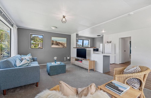 Ngunguru House | Calden Cottage - Ngunguru Holiday Home