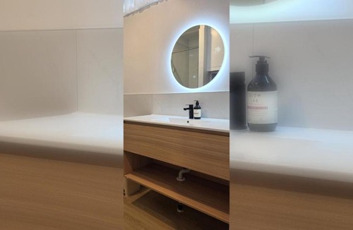 Epsom Hotel | Calm Studio in the Heart of Epsom Self Contained