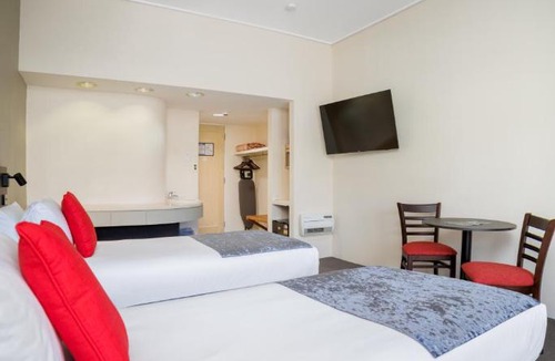 Lower Hutt Hotel | Carnmore Hotel Lower Hutt