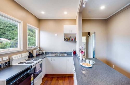 Napier Apartment | Cathedral Lane Apartment