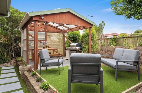 Ngongotaha Apartment | Cedar View - Spa Pool, Near Skyline, Sleeps 4