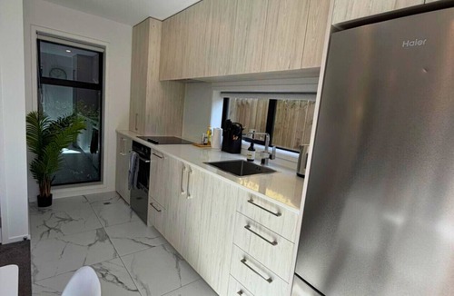 Christchurch City Centre Villa | Central 2BR Townhouse with Private Yard
