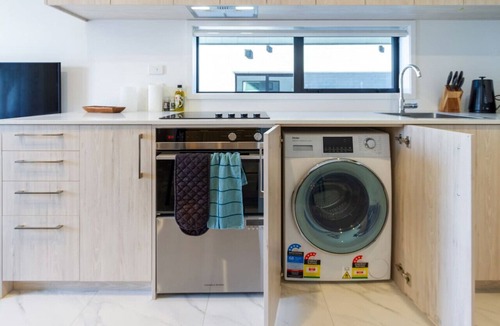 Christchurch City Centre Villa | Charming Studio for 2 in the Central City