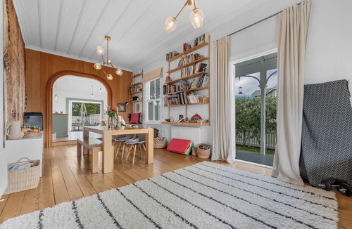 Devonport House | Cheltenham Retreat by Bespoke Stays