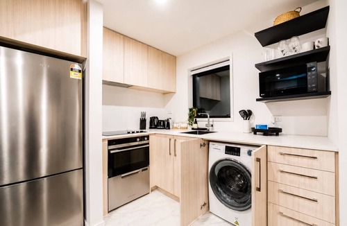 Christchurch City Centre House | City Nook | 2BR with Courtyard | CBD + Stadium