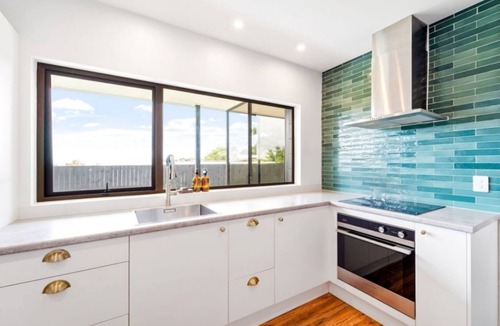 Manly Apartment | Coastal Retreat - Near Beach and Shops