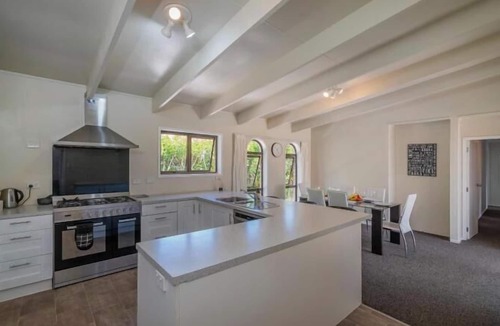 Whitianga House | Coastal Whiti Comfort