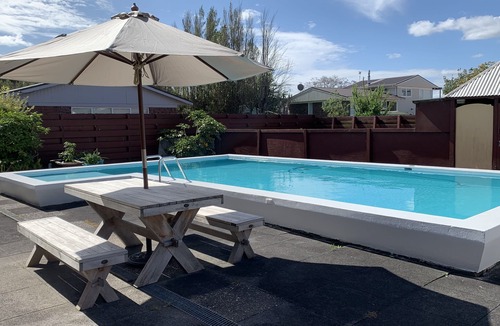 Papakura Hotel | Colonial Motel