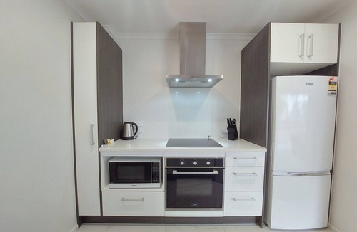 Frankton Apartment | Comfortable 2-Bed Apartment in Frankton