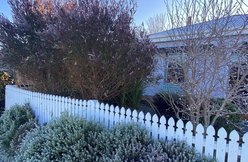 Ohakune Cottage | Comfortable 4 bedroom Cottage. Great location on historic Railway Row.