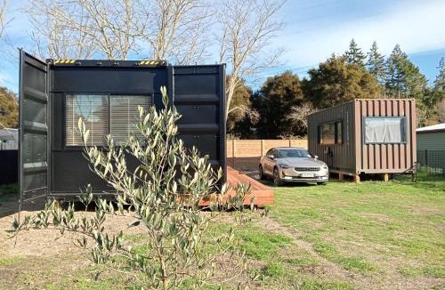 Waitahanui House | Container Stay - Taupo