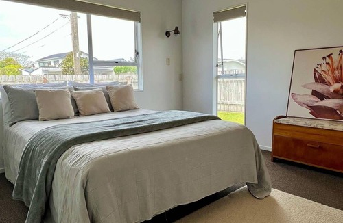 Fitzroy House | Cosy family cottage home in a great location