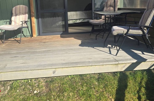 Wairakei House | Cosy private Home. Nice rural setting. Close to Activity Parks.