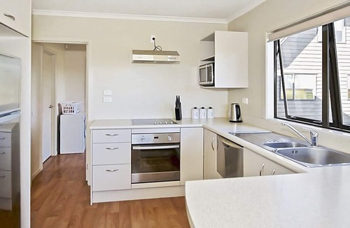 Ohakune Cottage | Cosy Spa Cottage with WiFi - Ohakune Holiday Home