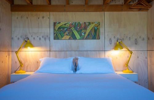 Raglan House | Country Studio with a View - near Raglan