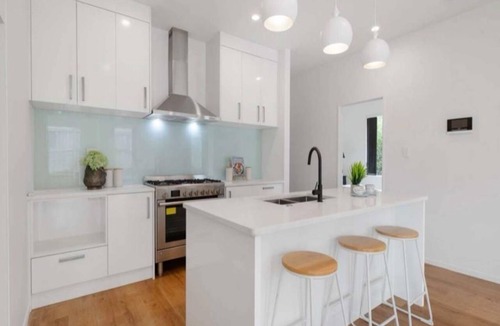 Pukekohe House | Cozy room in a newly built modern house.