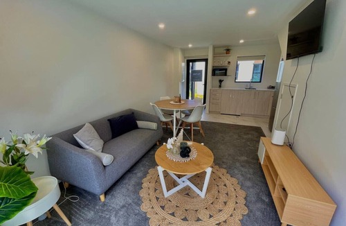 Avondale House | Delightful 1 Bed 1 Bath Suite
