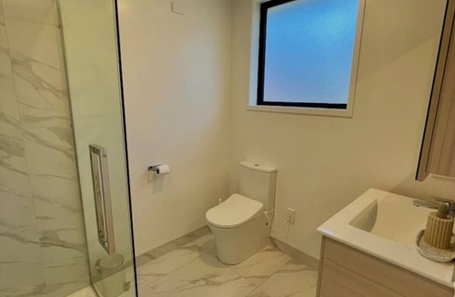 Avondale House | Delightful 1 Bed 1 Bath Suite
